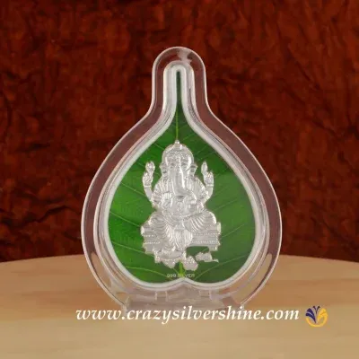 Ganesha Leaf Shaped Frame