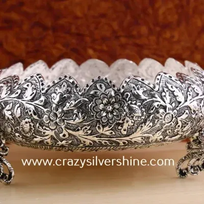 Antique Designer Urli