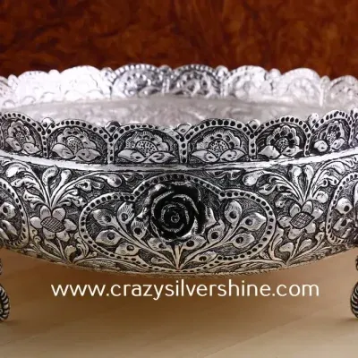 Antique Designer Urli